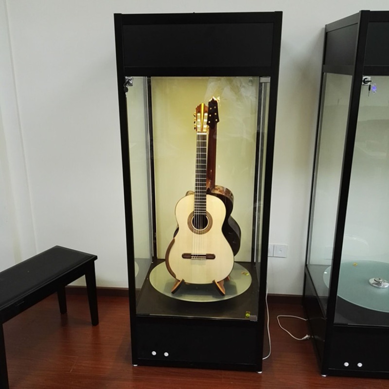 Guitar glass display cabinet p - Musical Instrument Glass recension och pris